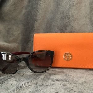Tory Burch Sunglasses with case